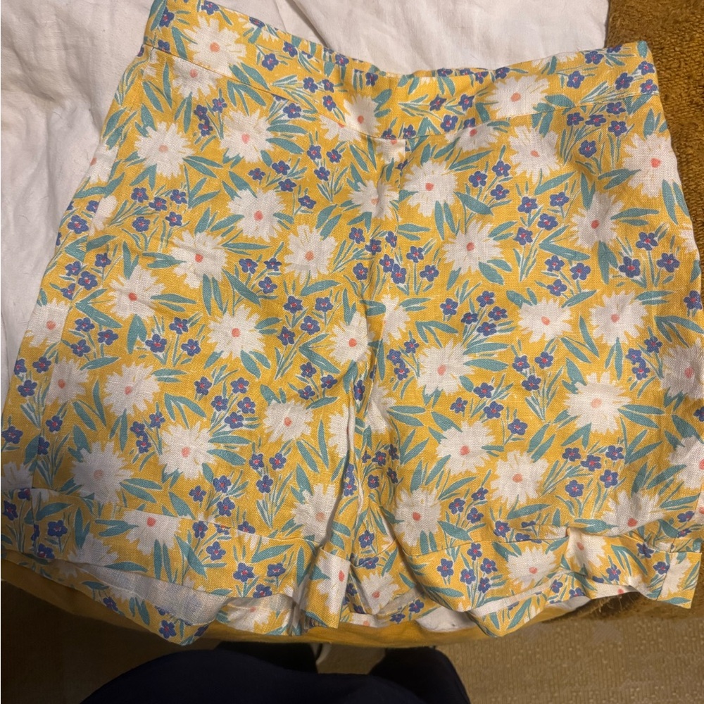 ROVE Floral Yellow Women's Shorts